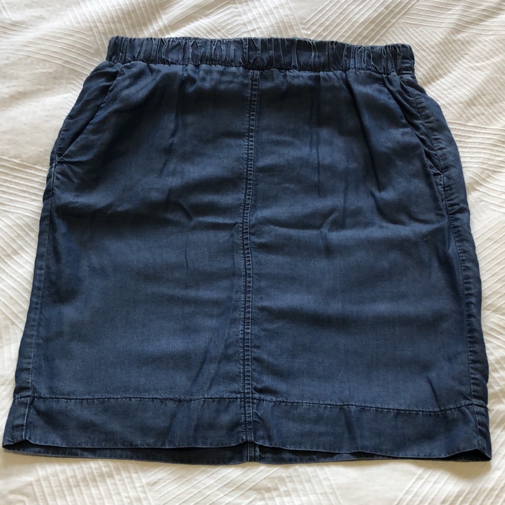Sandwich Denim look Skirt with pockets
